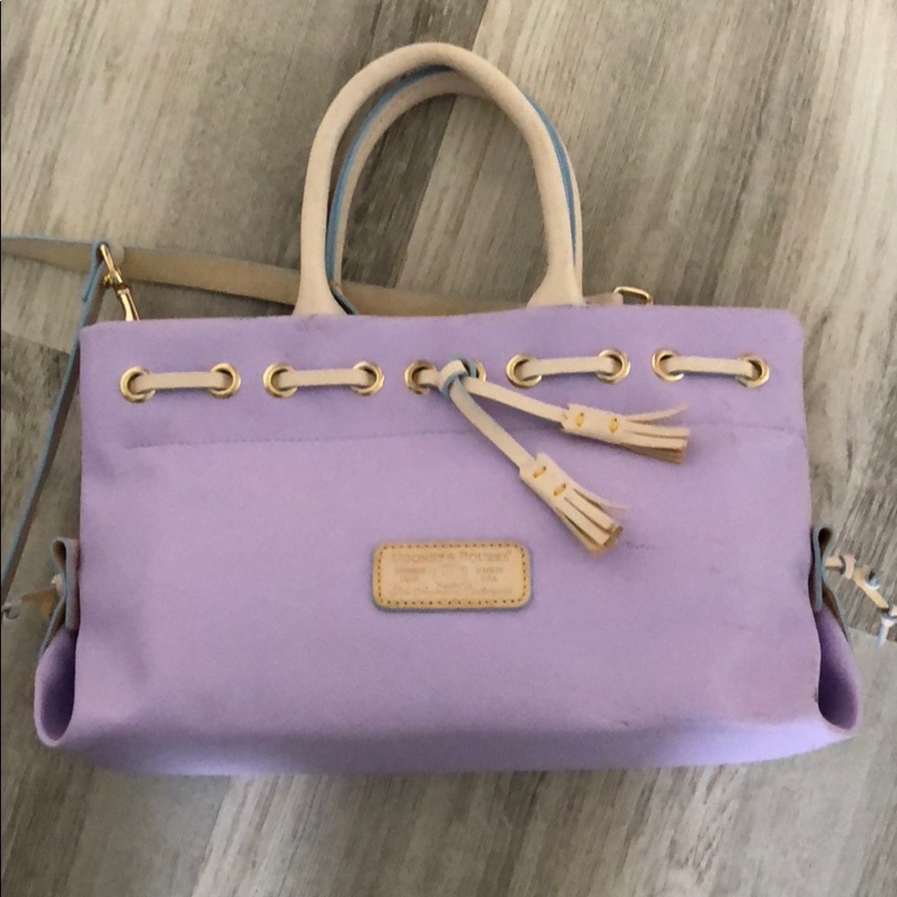 Dooney &Bourke